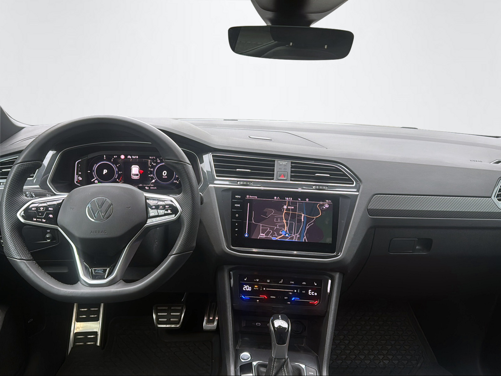 VW TIGUAN 1.4 TSI PHEV R-L SELECTION DSG-image-9