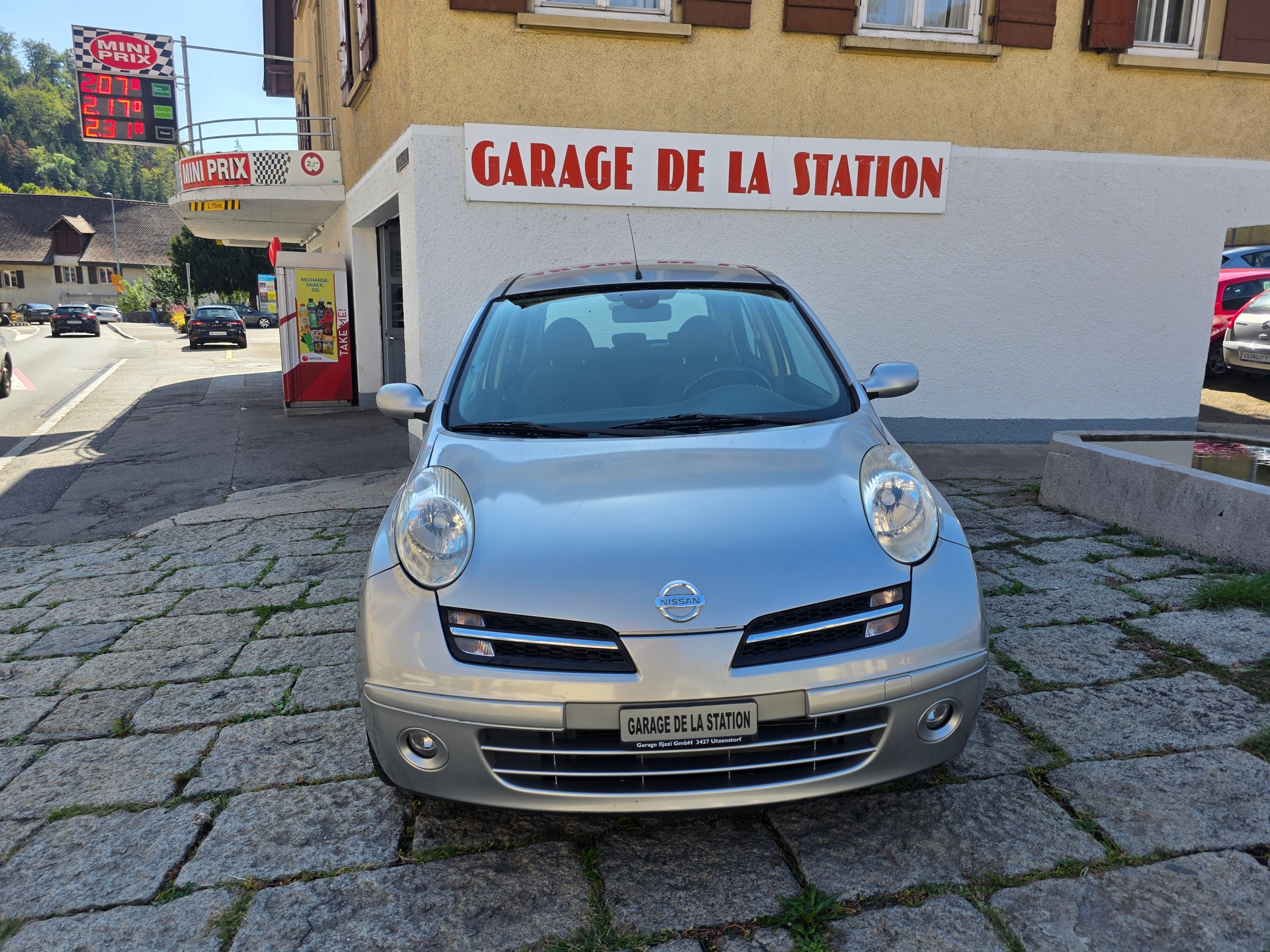 NISSAN Micra 1.4 acenta-image-1