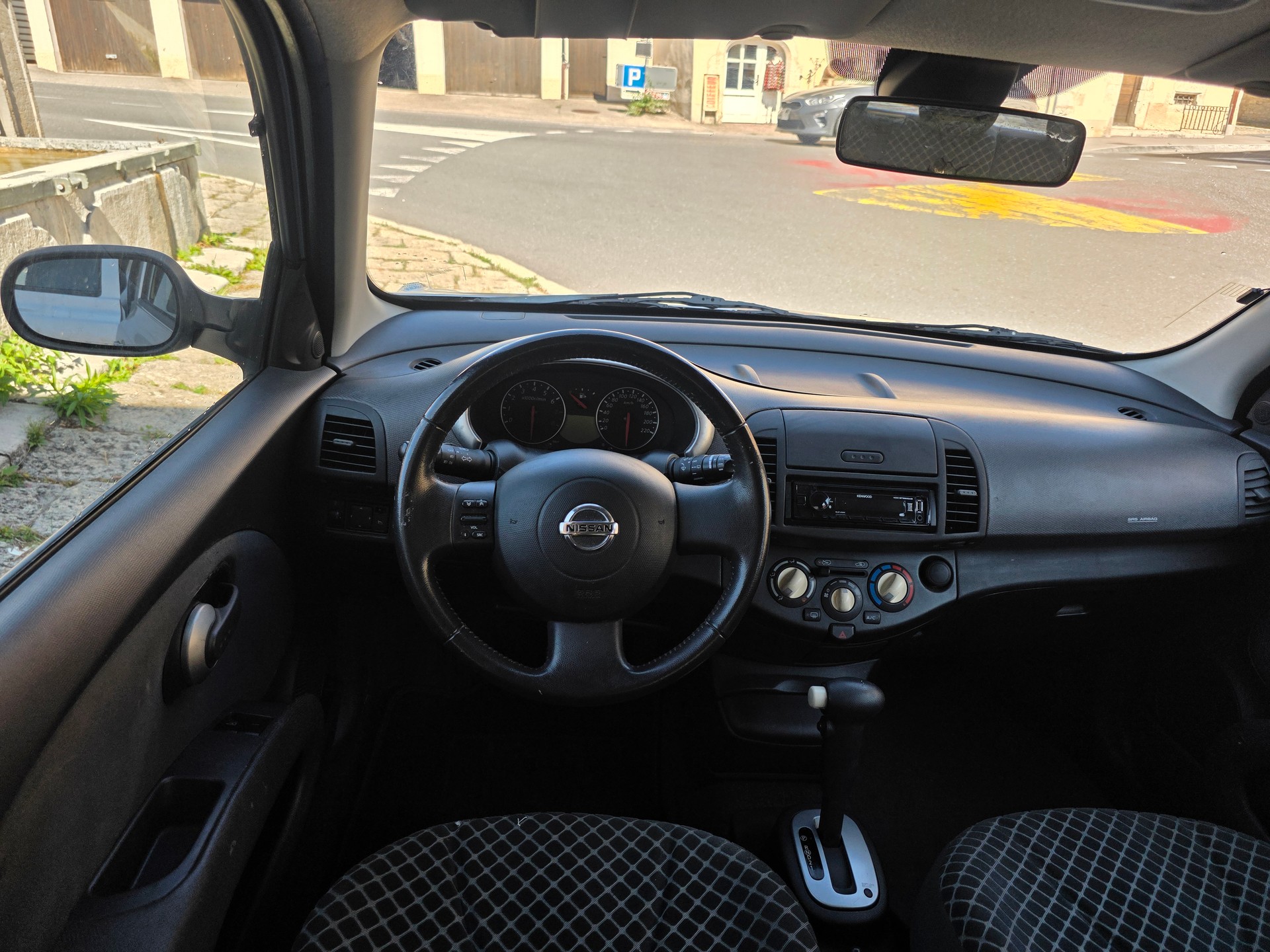 NISSAN Micra 1.4 acenta-image-6