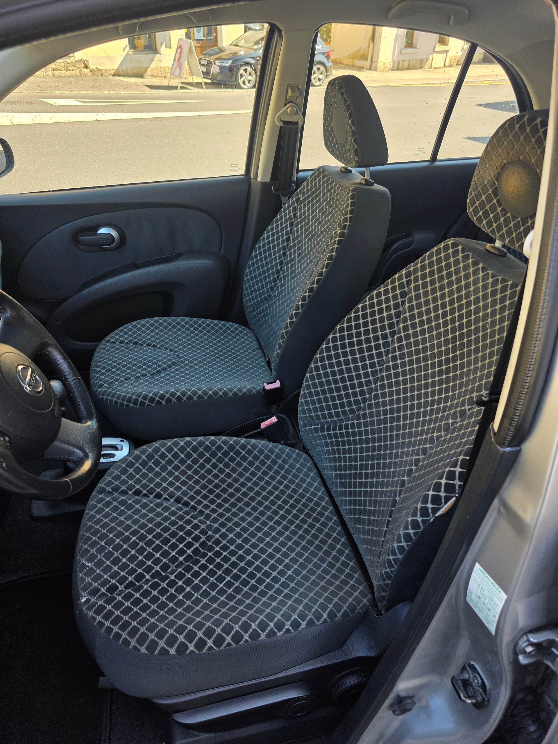 NISSAN Micra 1.4 acenta-image-8