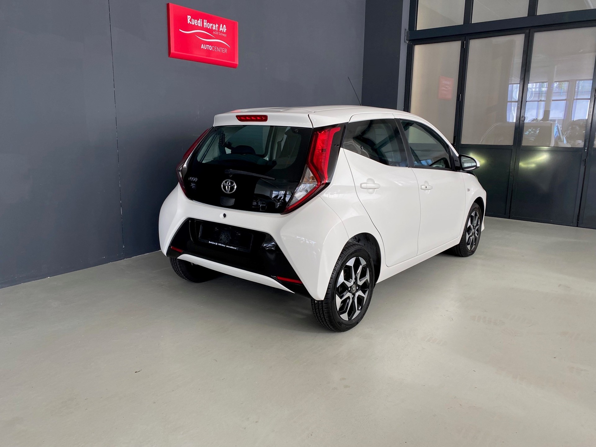 TOYOTA Aygo 1.0 VVT-i Trend-image-4