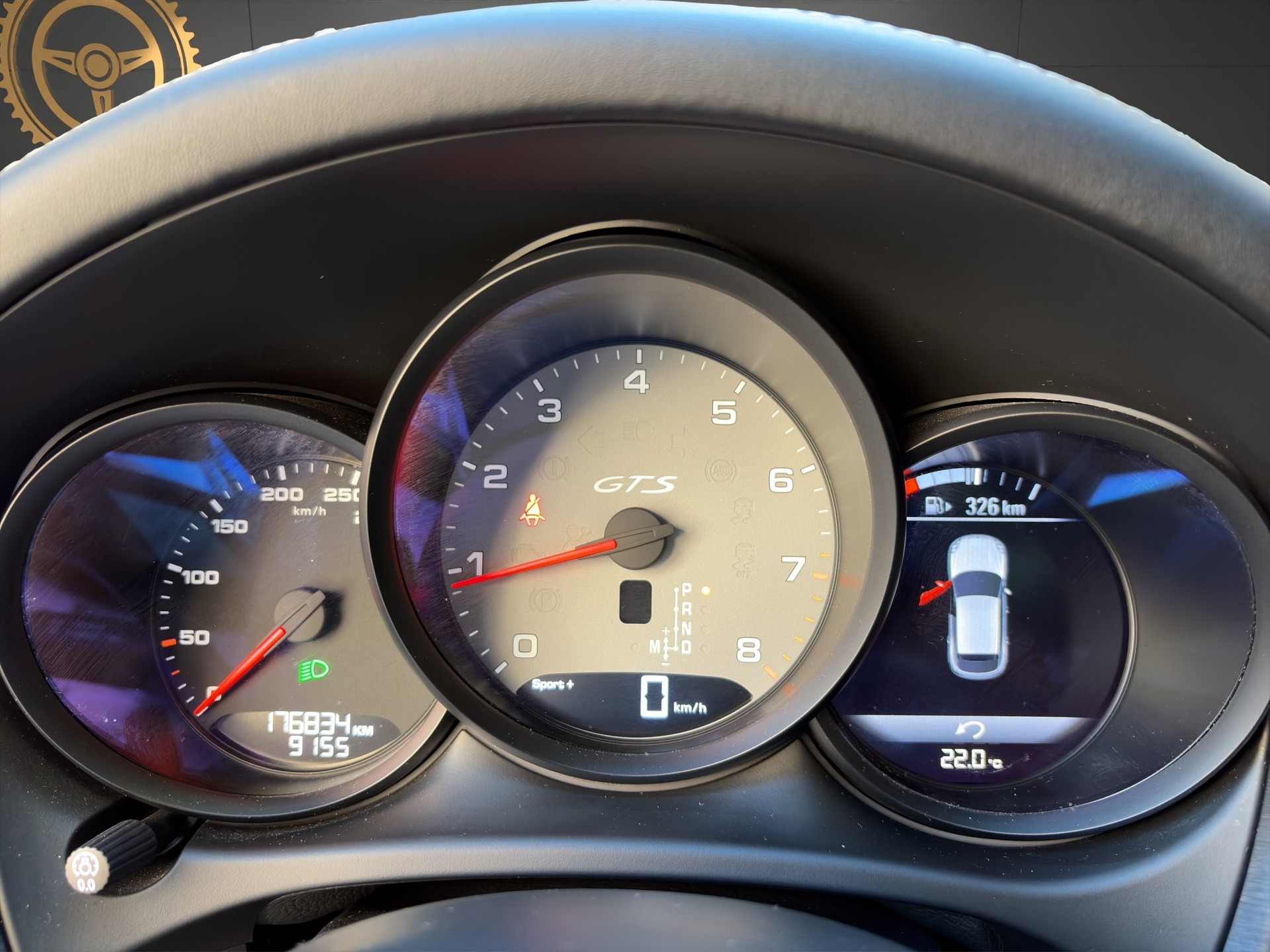 PORSCHE Macan GTS PDK-image-19