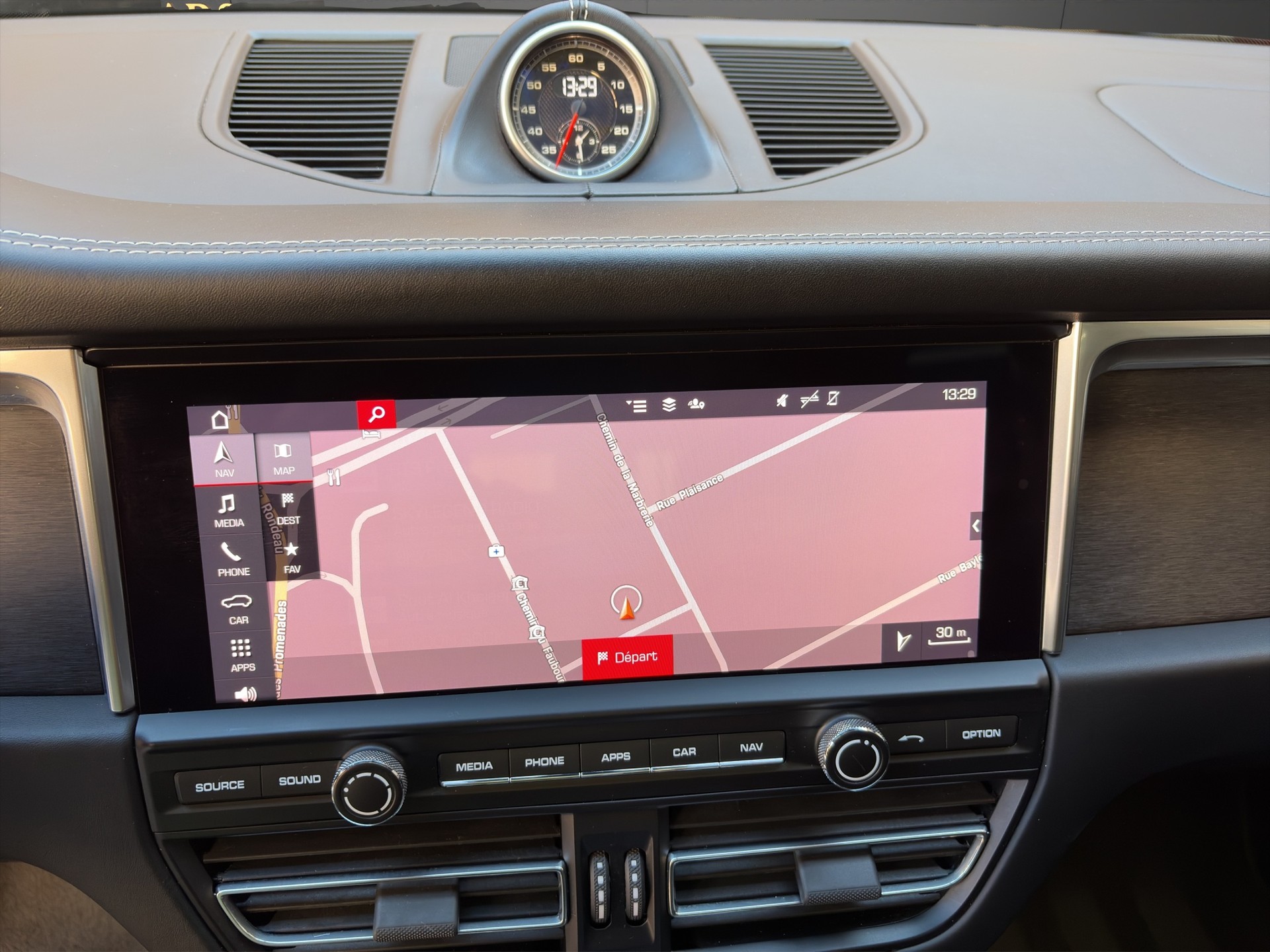 PORSCHE Macan GTS PDK-image-23