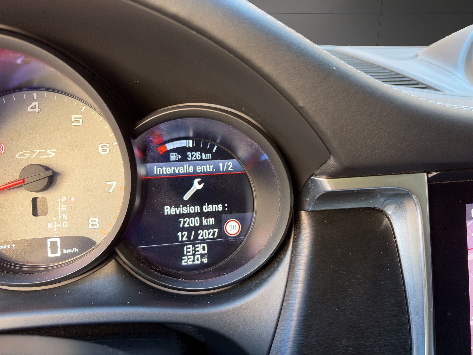 PORSCHE Macan GTS PDK-image-21