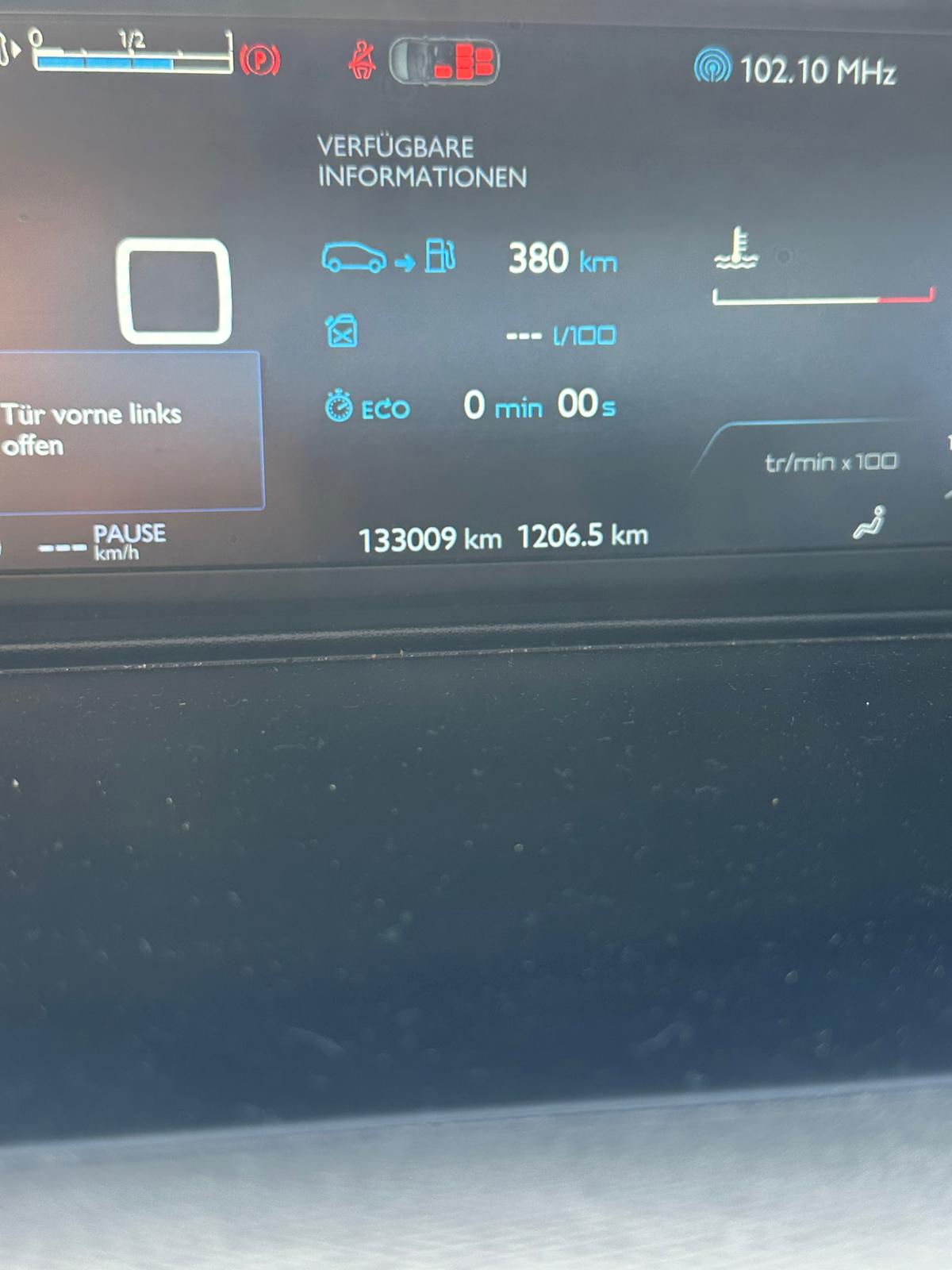CITROEN C4 GRAND PICASSO-image-3