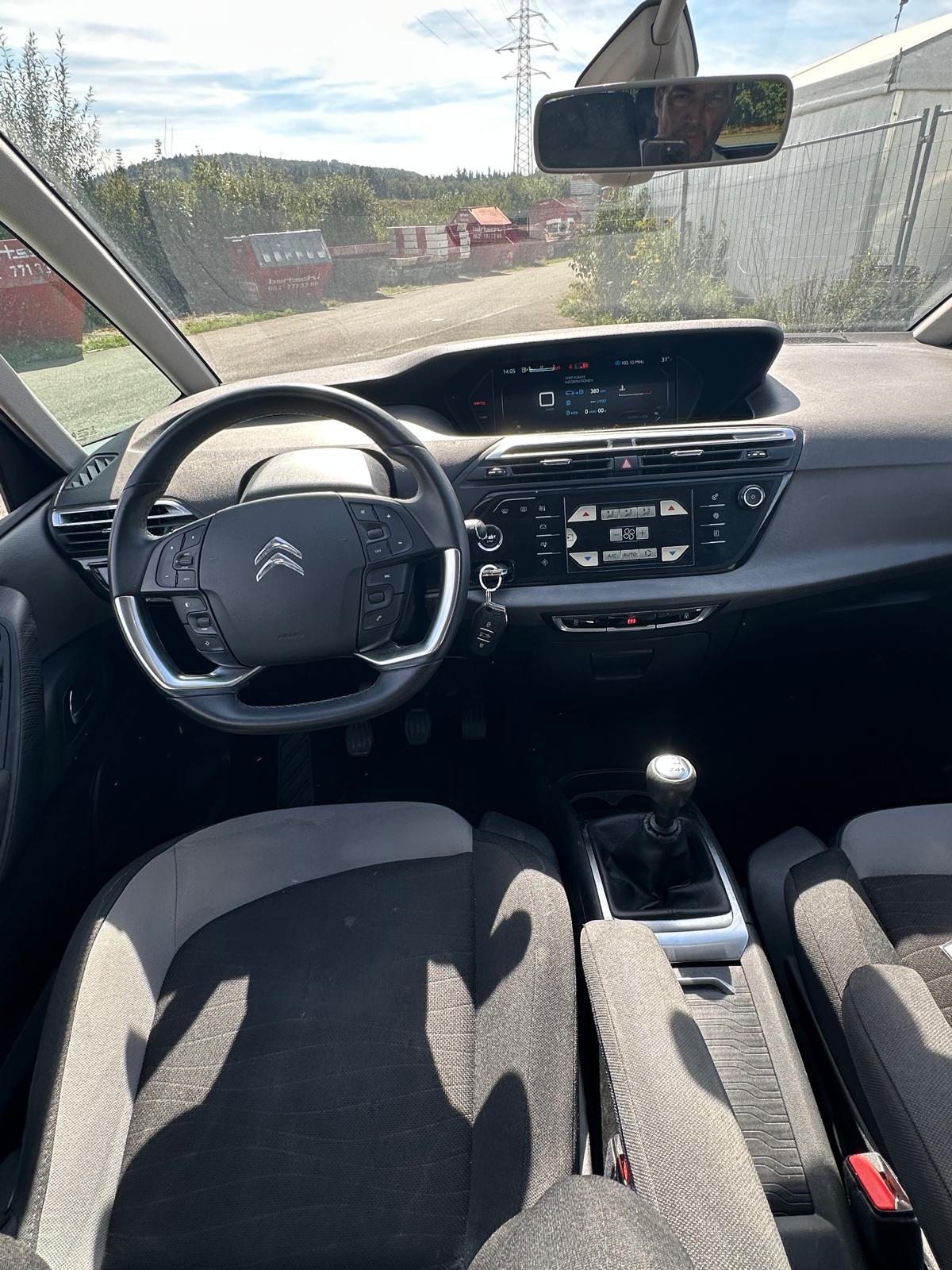 CITROEN C4 GRAND PICASSO-image-6