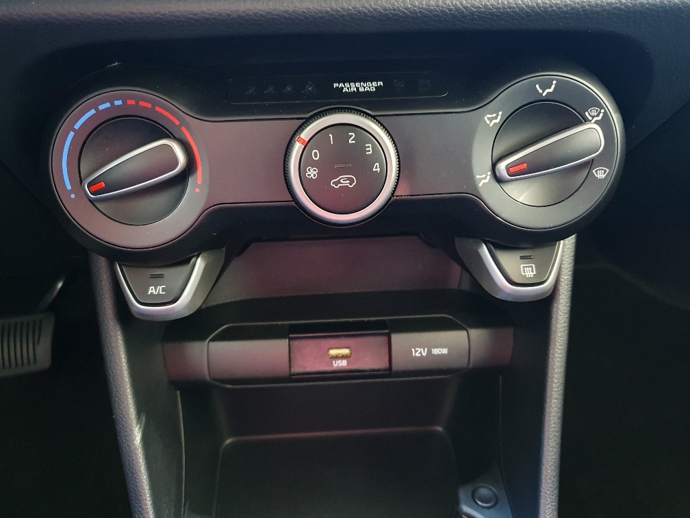 KIA Picanto 1.0 CVVT First Edition Automat-image-15
