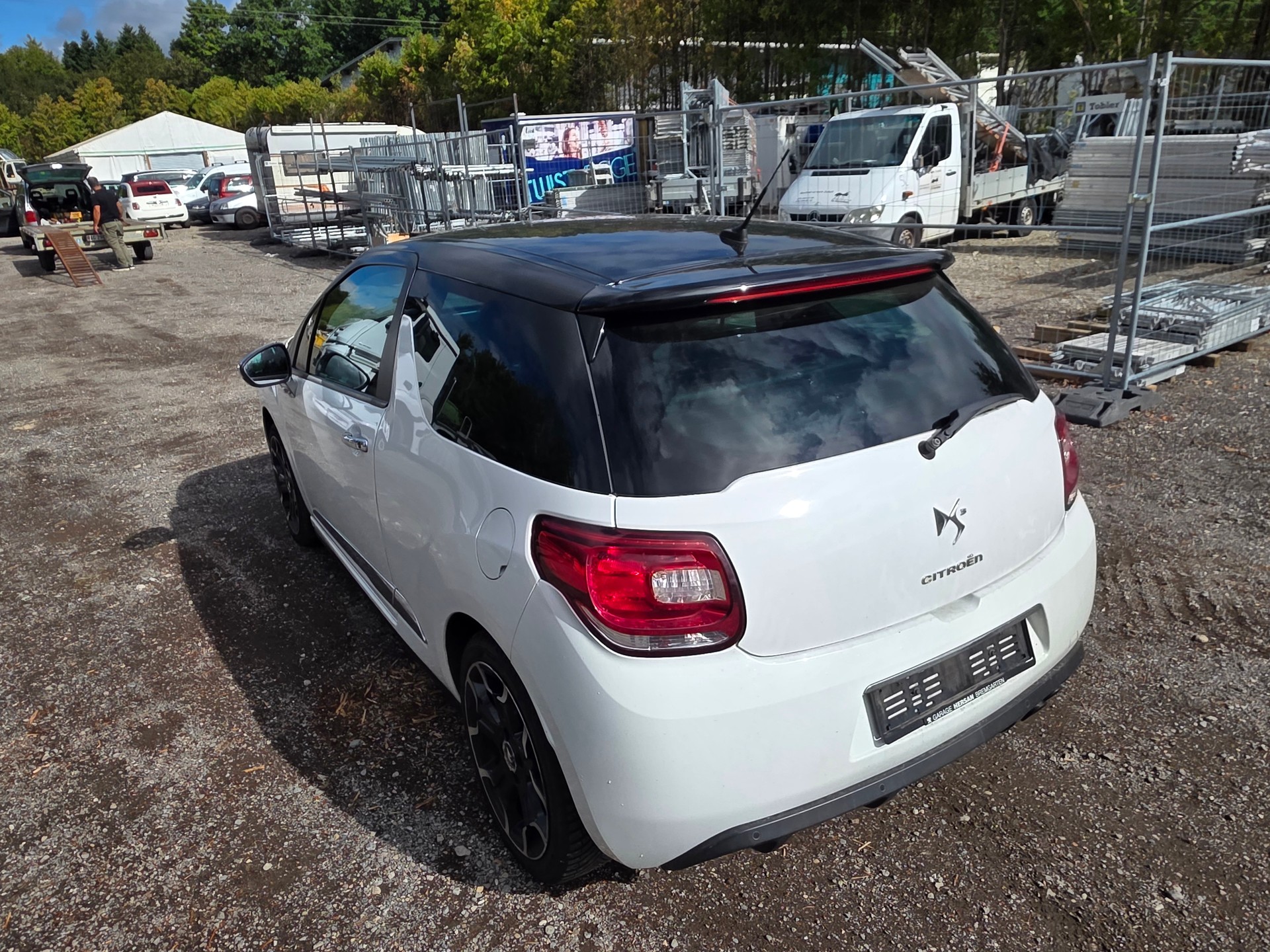 DS AUTOMOBILES DS3 1.6 THP Black & Silver-image-5