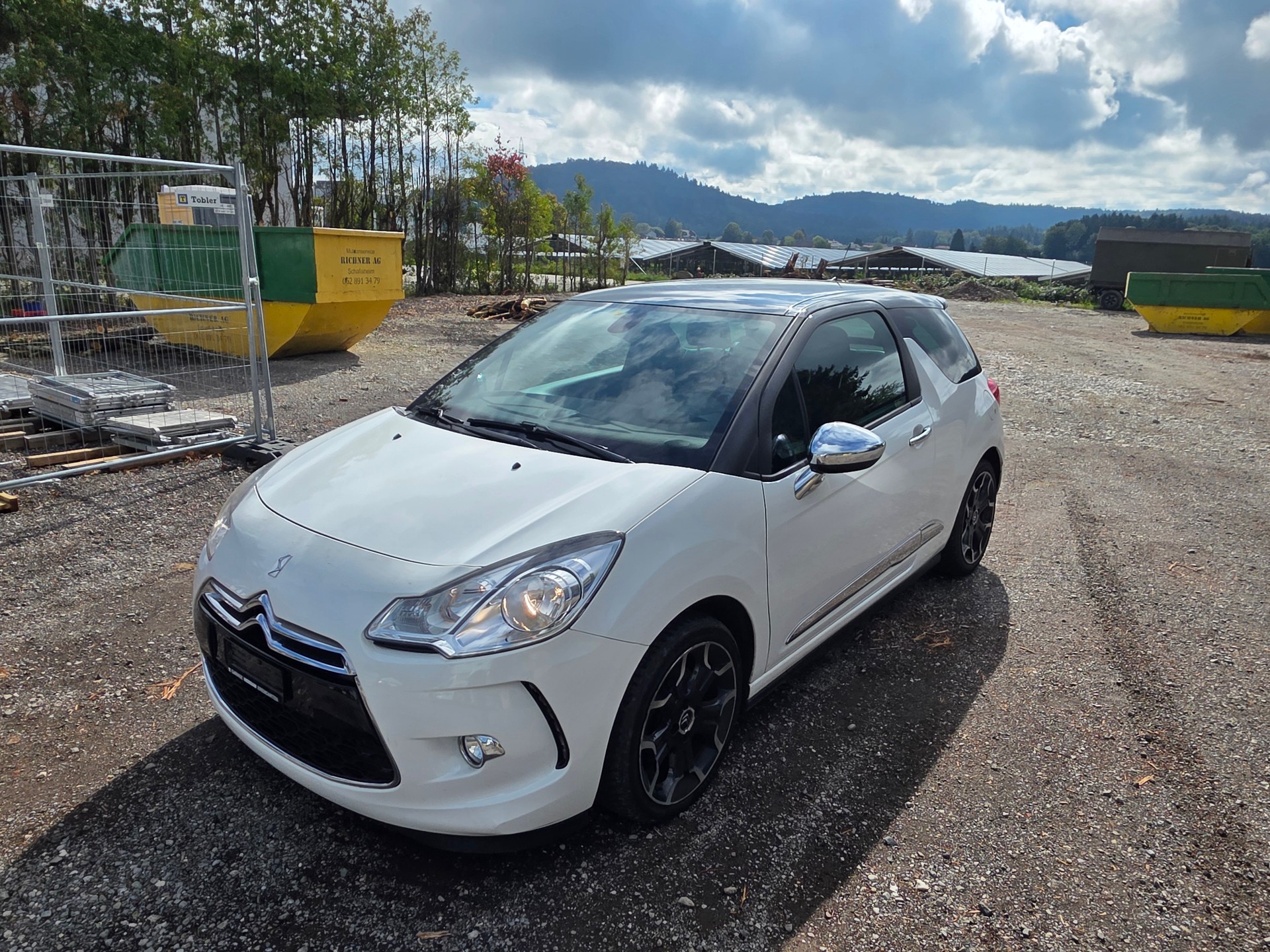 DS AUTOMOBILES DS3 1.6 THP Black & Silver-image-1