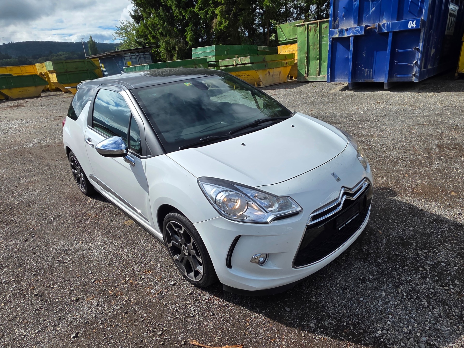DS AUTOMOBILES DS3 1.6 THP Black & Silver-image-2