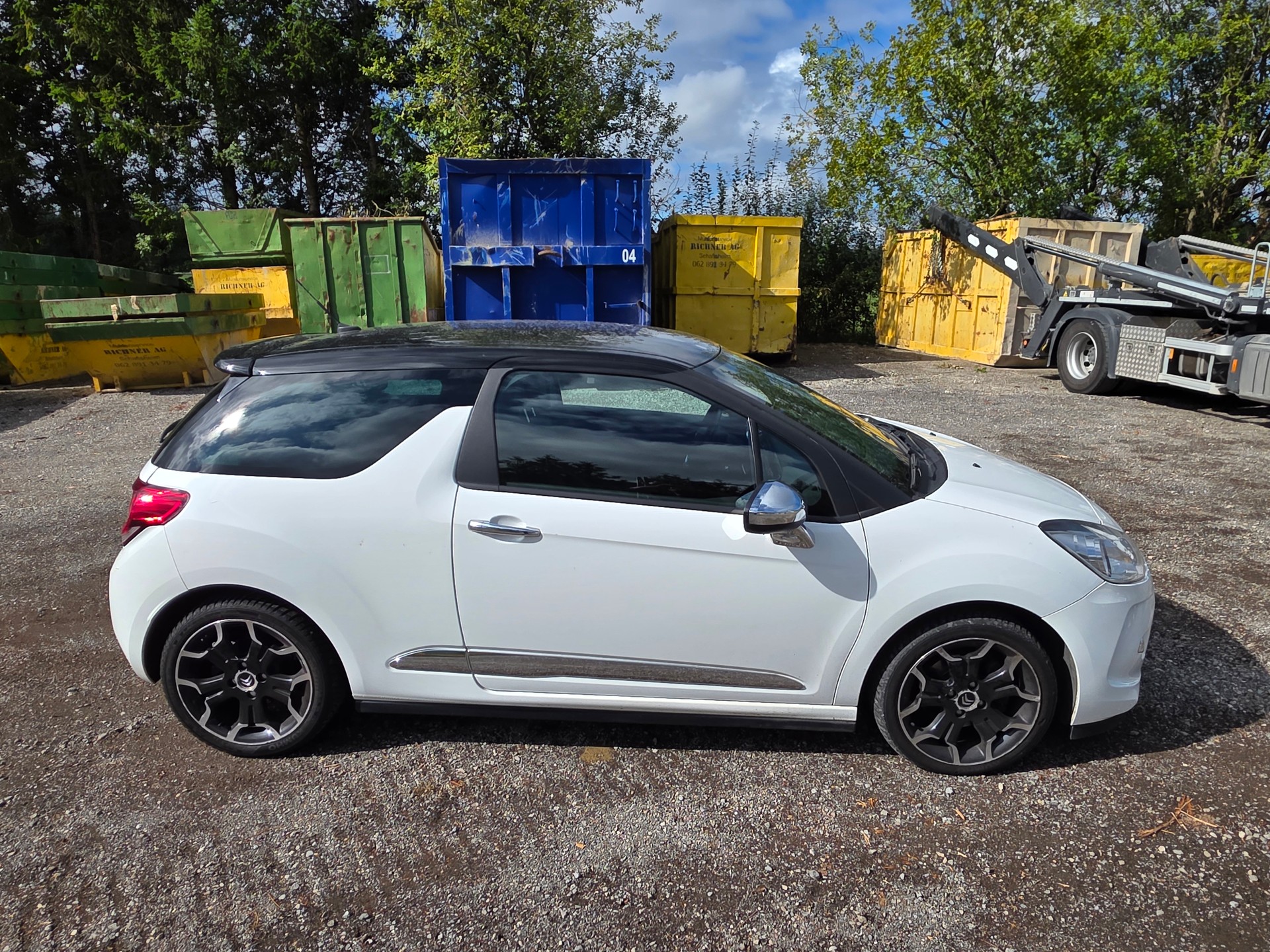 DS AUTOMOBILES DS3 1.6 THP Black & Silver-image-3