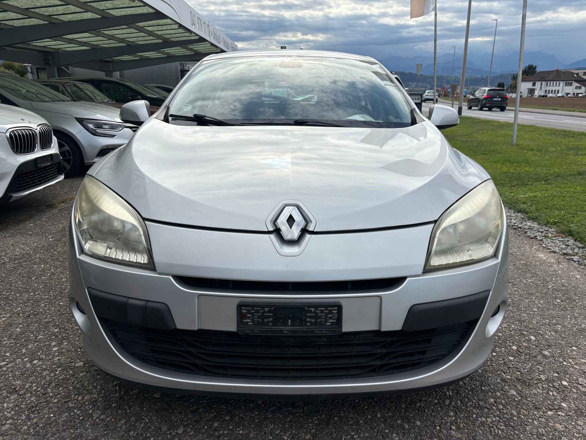 RENAULT Mégane 2.0 16V Turbo Privilège-image-1