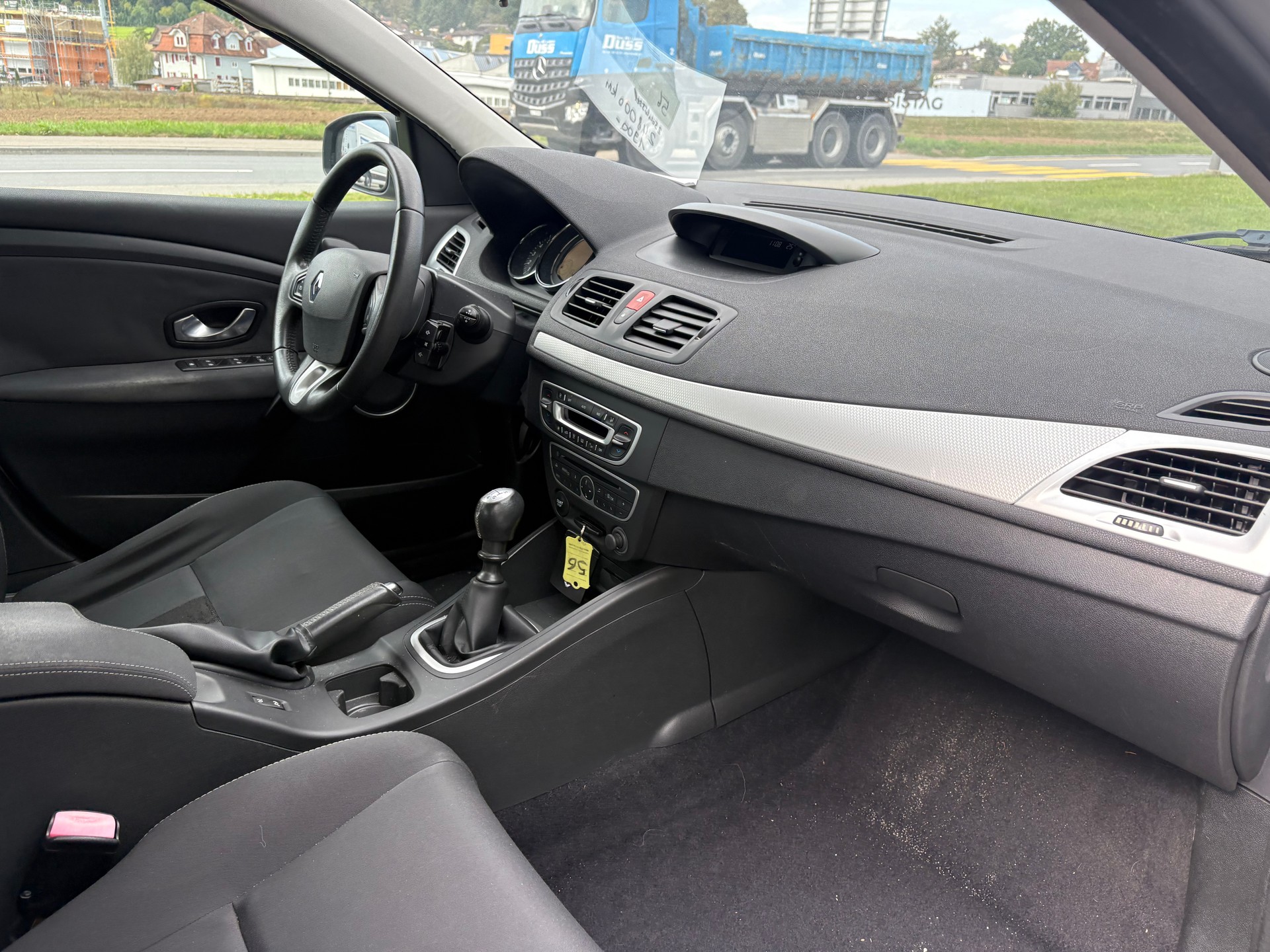 RENAULT Mégane 2.0 16V Turbo Privilège-image-10