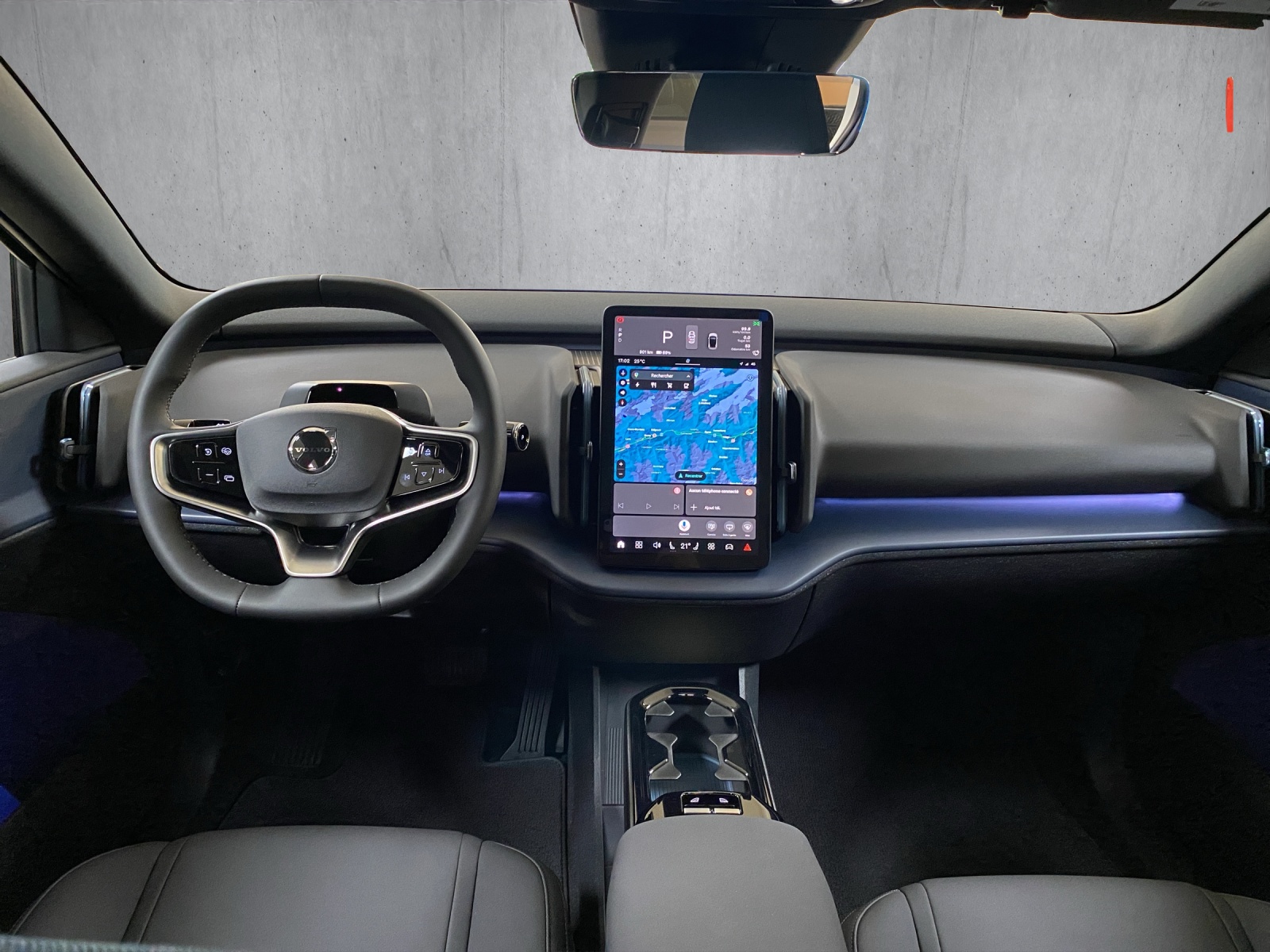 VOLVO EX30 E60 69kWh Twin Ultra-image-11