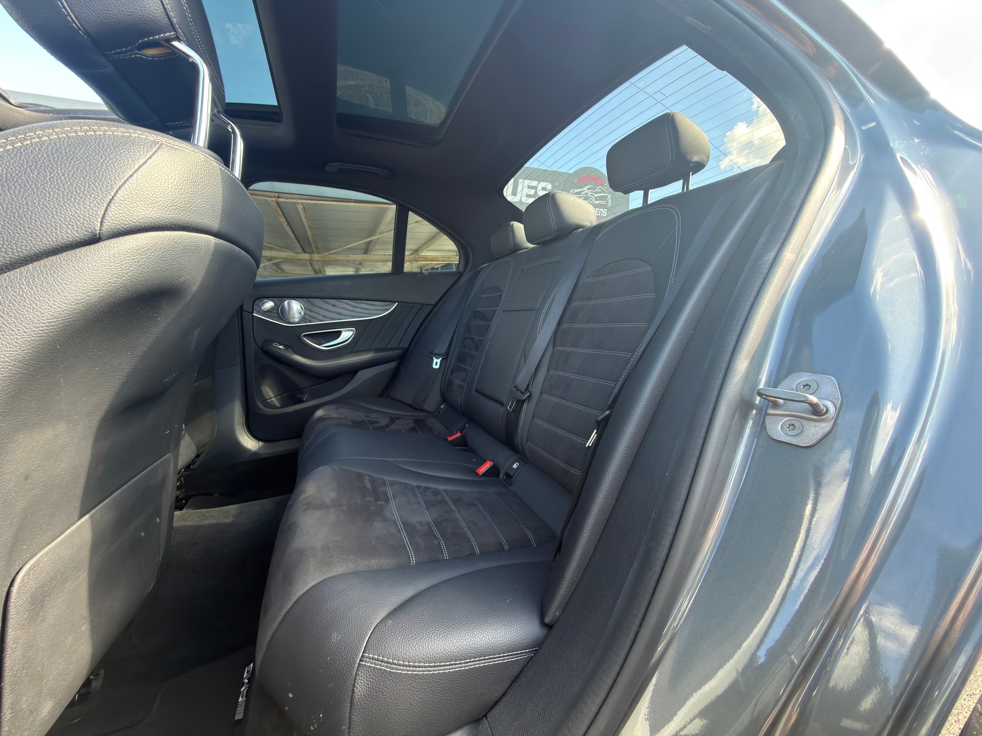 MERCEDES-BENZ C 200 AMG Line 9G-Tronic-image-13