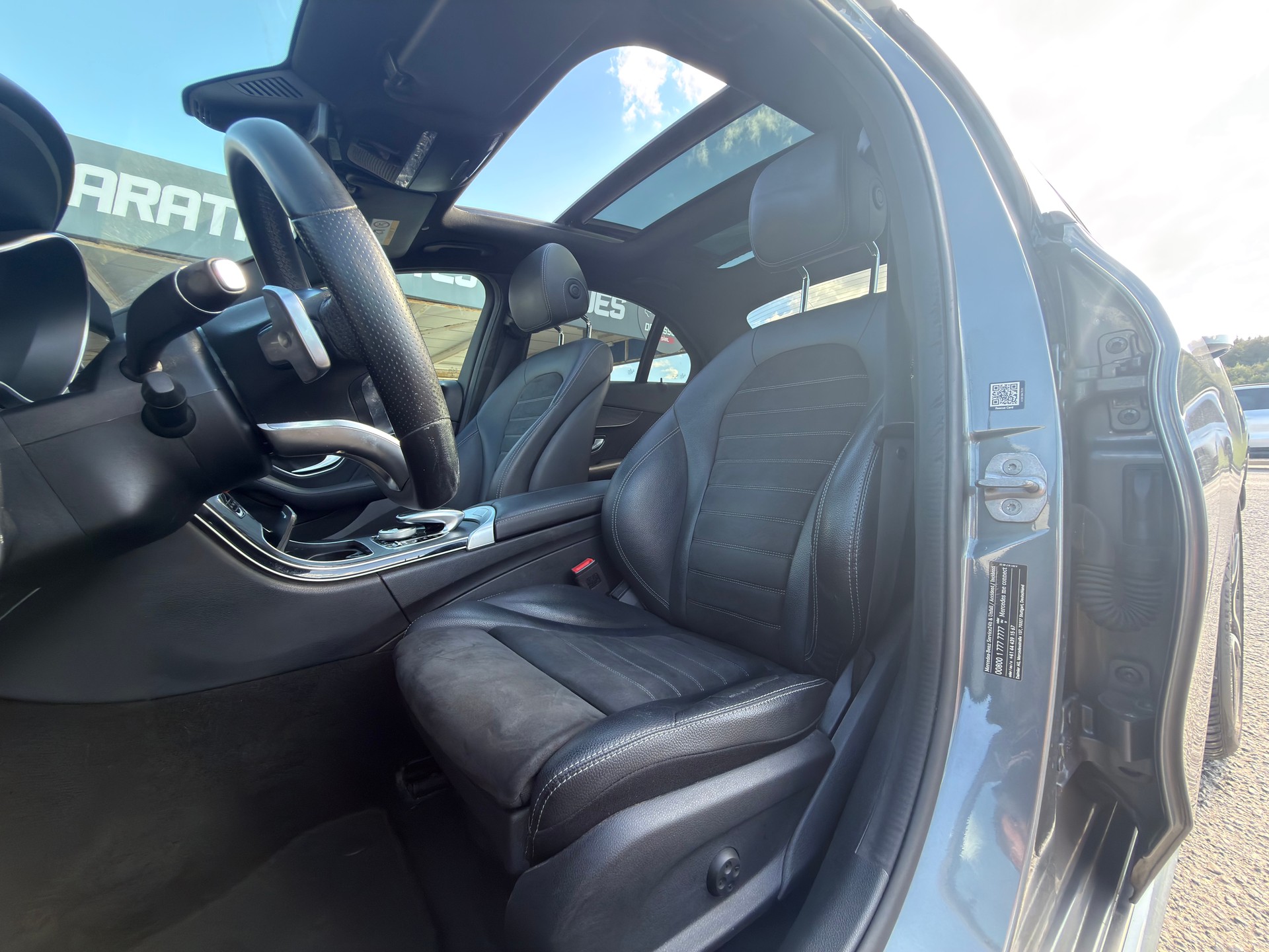 MERCEDES-BENZ C 200 AMG Line 9G-Tronic-image-12