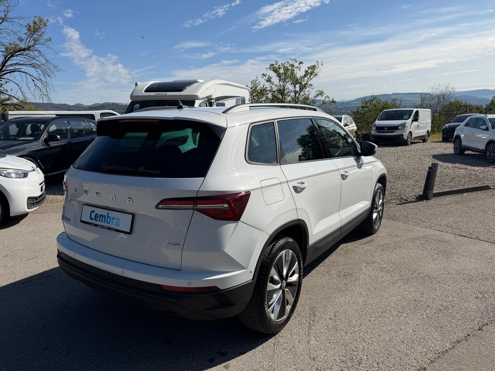SKODA Karoq 2.0 TDI CR Selection 4x4 DSG-image-4