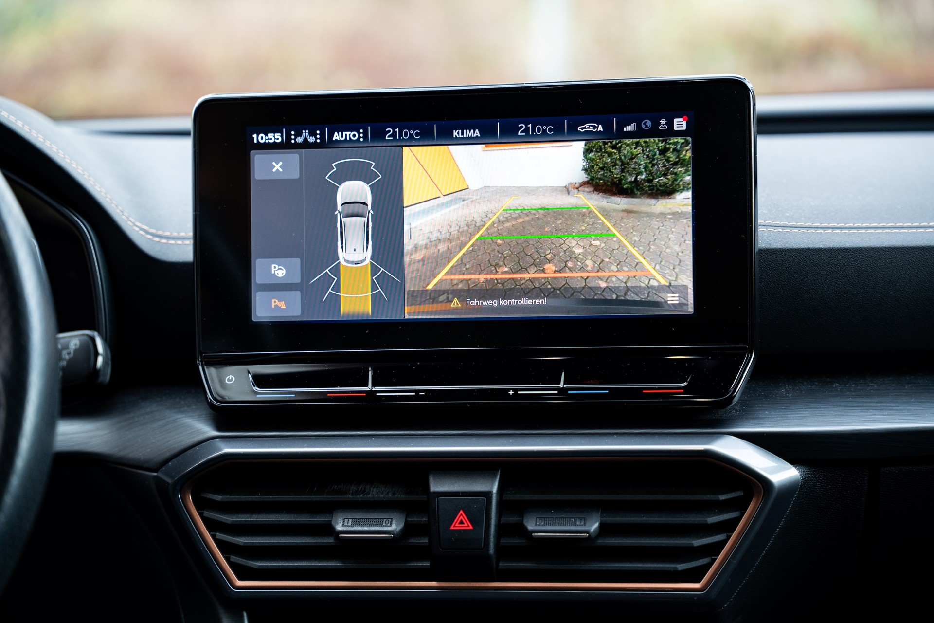 CUPRA Formentor 1.5 TSI DSG-image-9