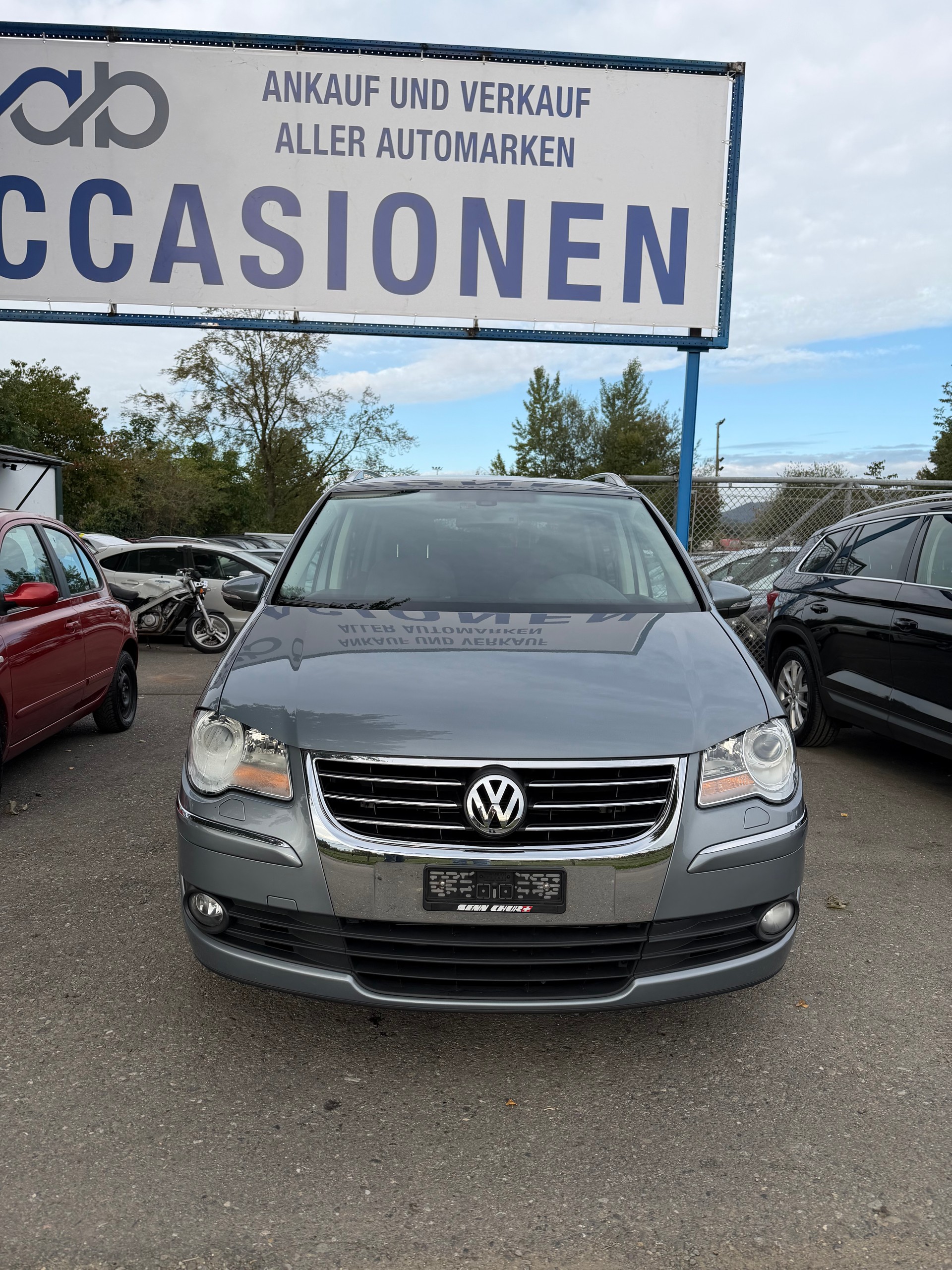 VW Touran 1.4 EcoFuel Team-image-1