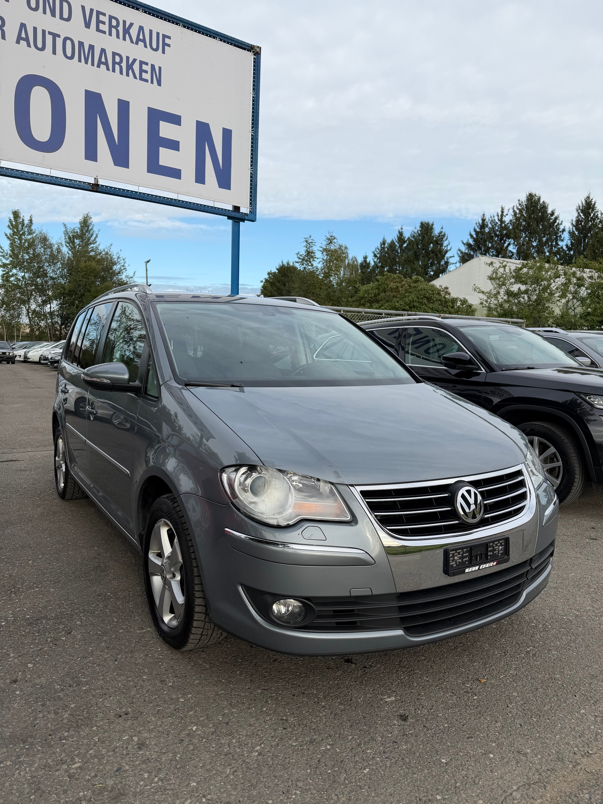 VW Touran 1.4 EcoFuel Team-image-2