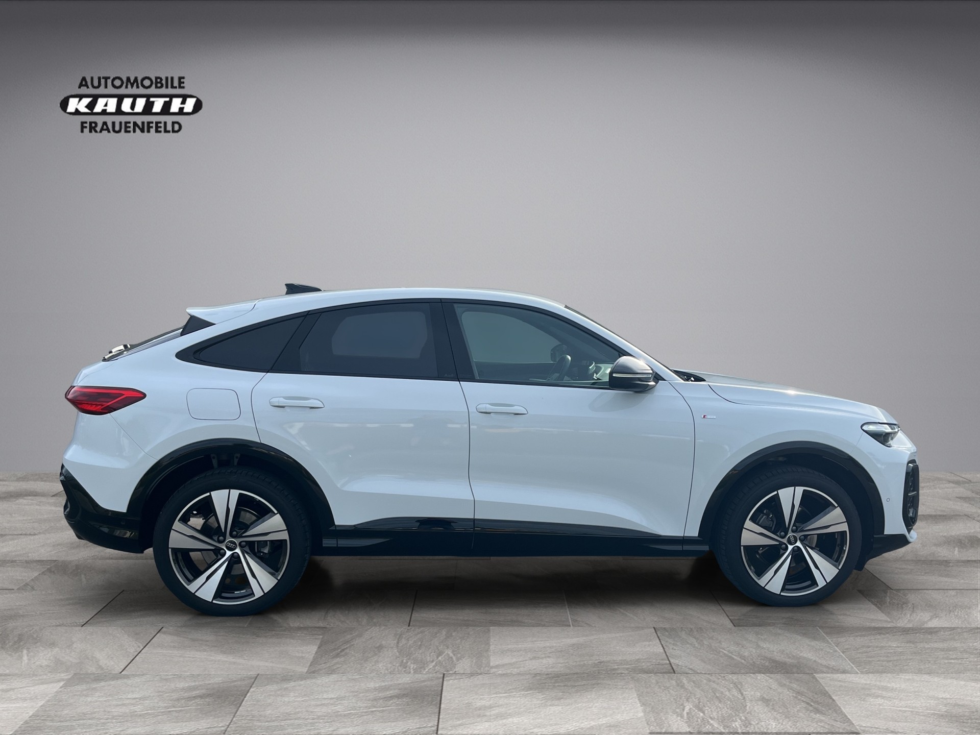 AUDI Q5 Sportback TFSI quattro 150 kW S-tronic*Standheizung, Head-up, AHK, 360°Kameras, B&O Sound, (5-Jahre Garantie)-image-6