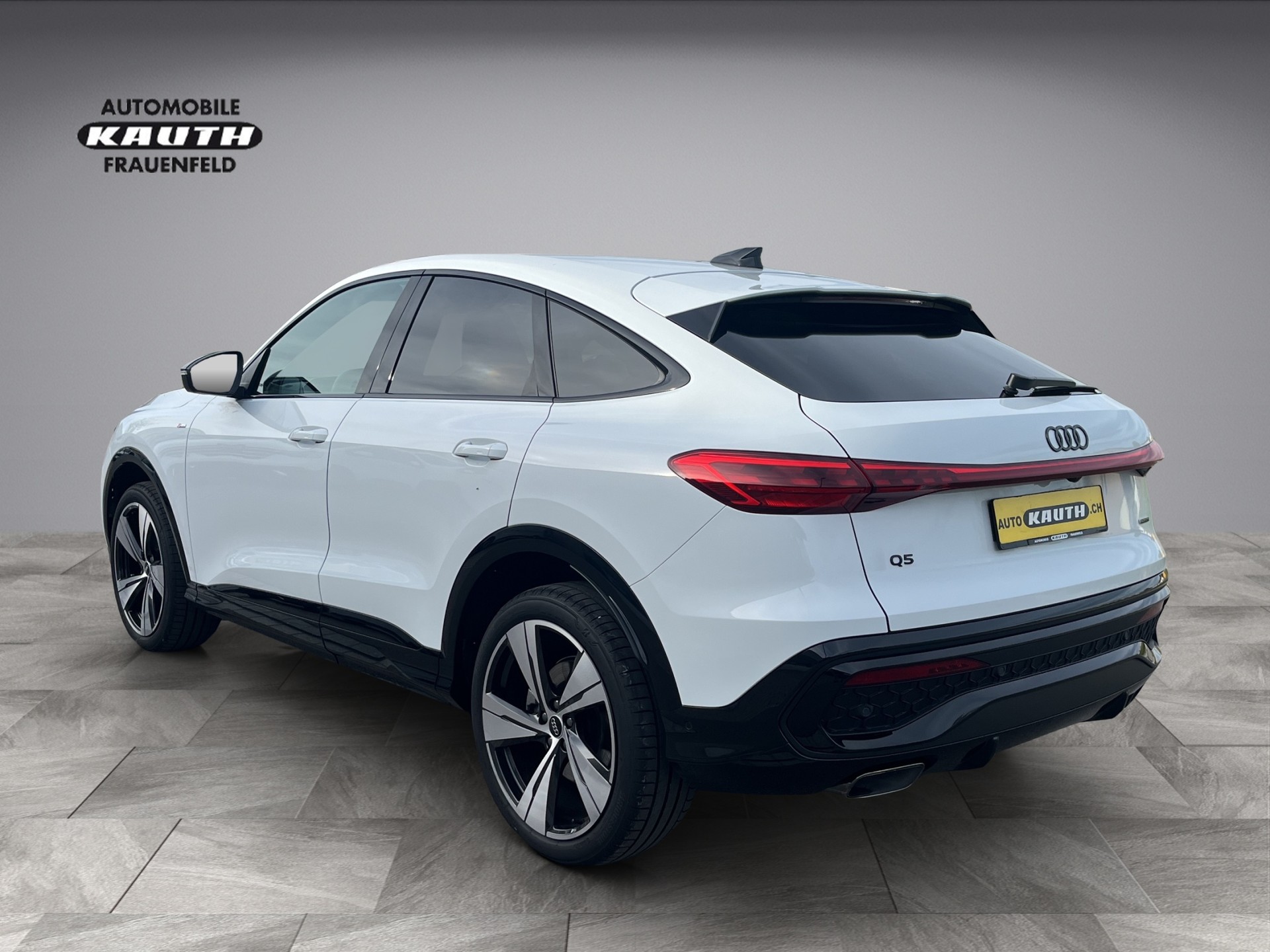 AUDI Q5 Sportback TFSI quattro 150 kW S-tronic*Standheizung, Head-up, AHK, 360°Kameras, B&O Sound, (5-Jahre Garantie)-image-2