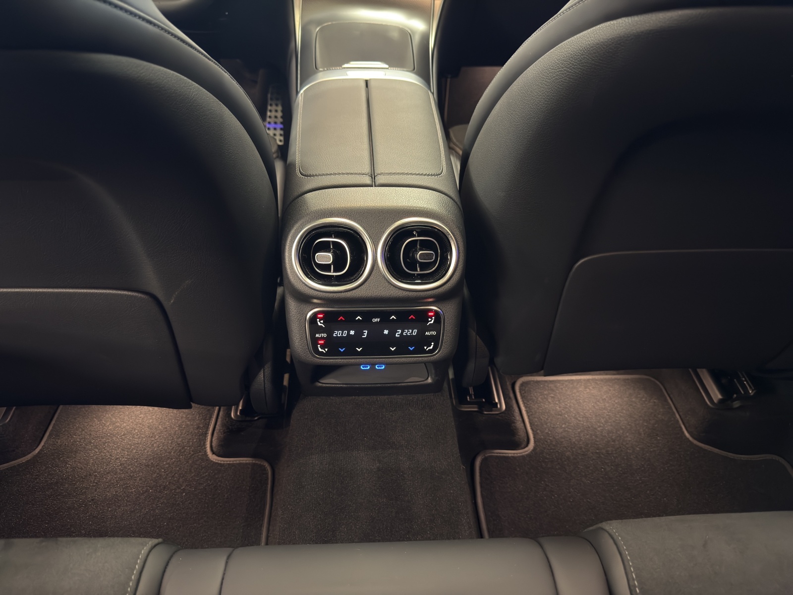 Image MERCEDES-BENZ GLC-300 GLC 300 e 4M 9G-Tronic
