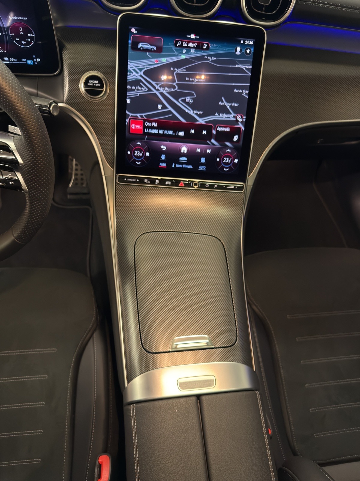 MERCEDES-BENZ GLC 300 e 4M 9G-Tronic-image-16