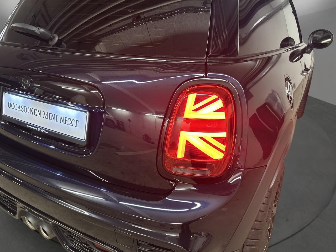 MINI John Cooper Works-image-10