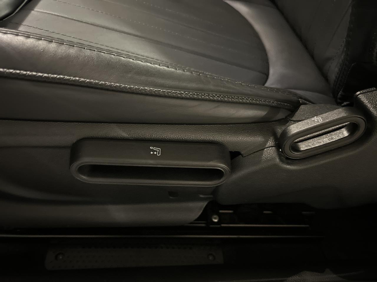MINI John Cooper Works-image-25