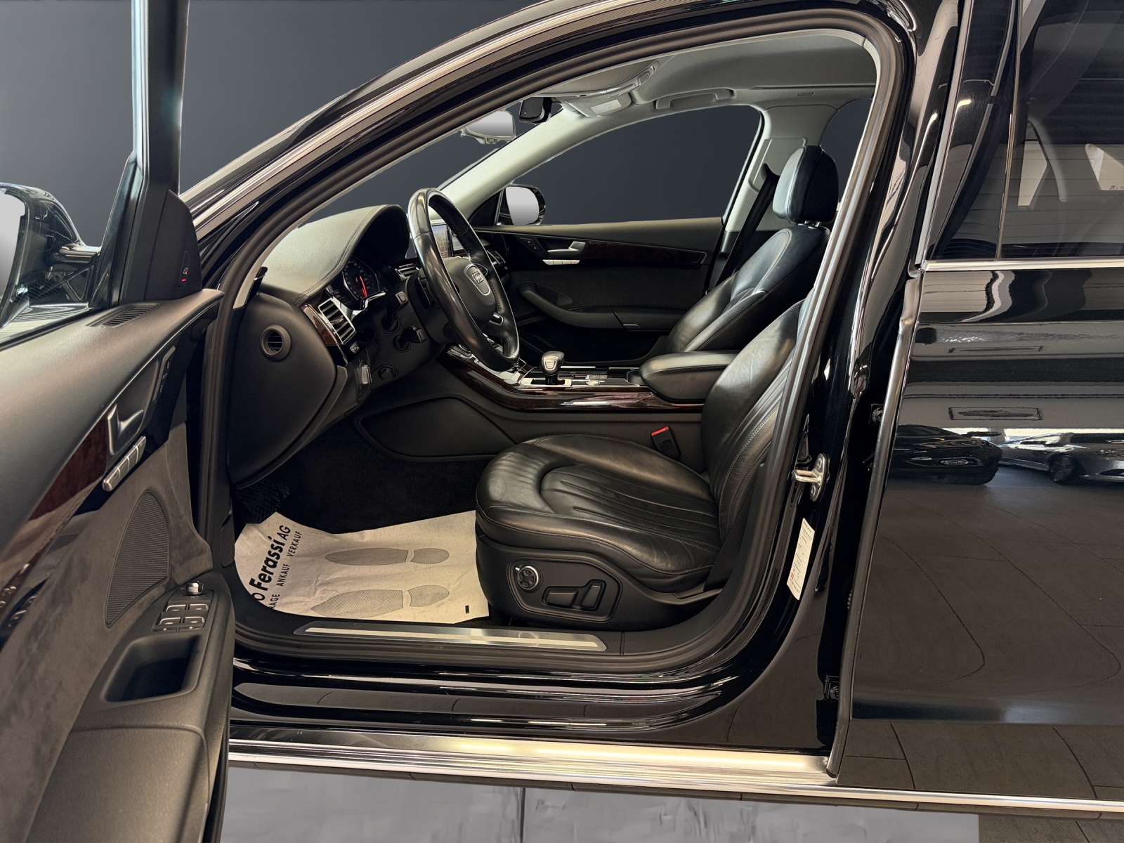 AUDI A8 3.0 TDI ultra quattro tiptronic-image-15