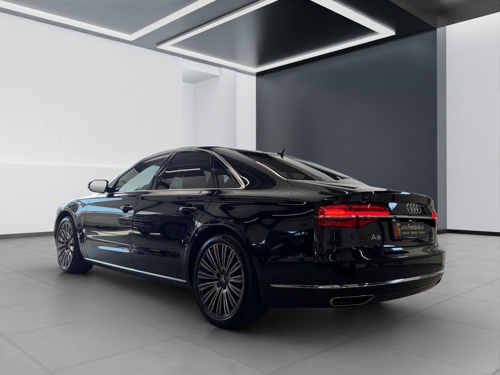 AUDI A8 3.0 TDI ultra quattro tiptronic-showroom-element-3