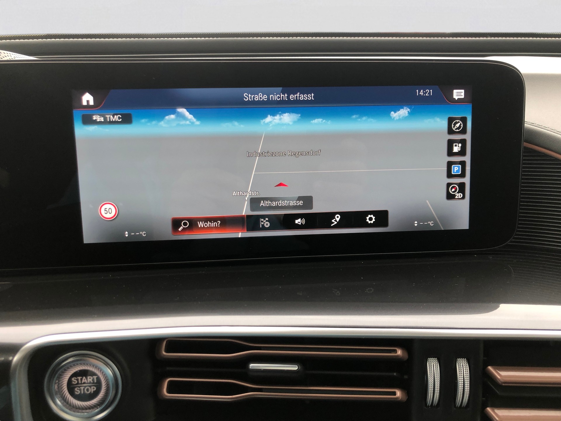 MERCEDES-BENZ EQC 400 4Matic-image-10