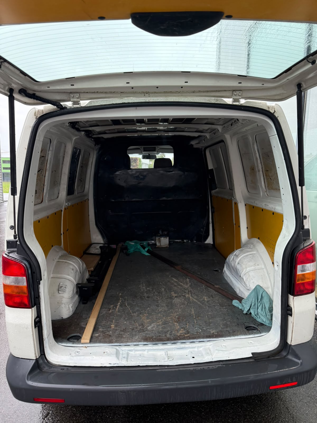 VW T5 1.9 TDI PD-image-5
