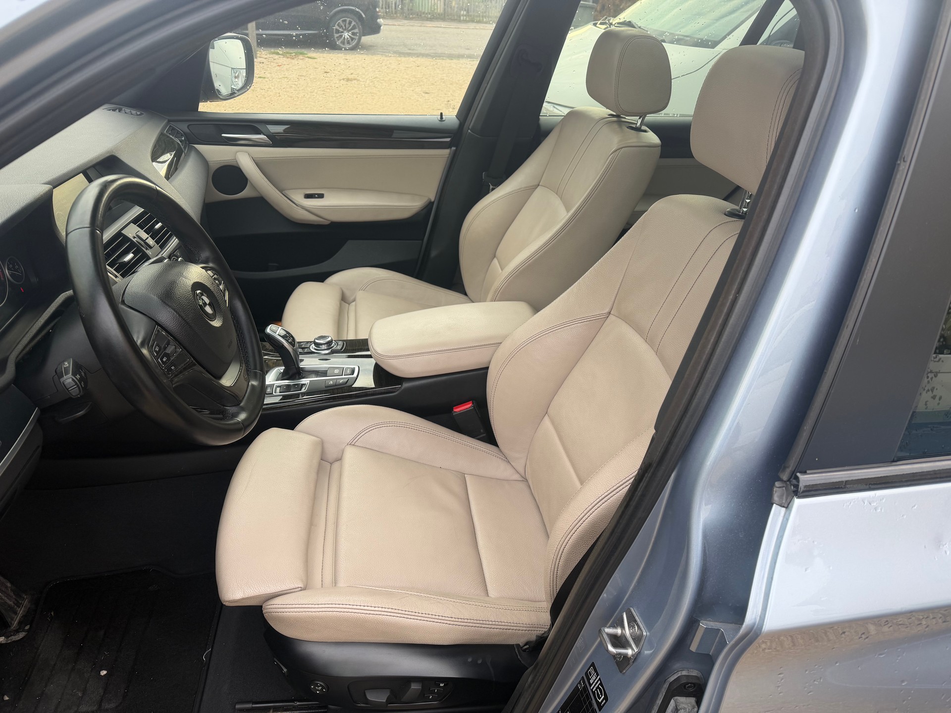 BMW X3 xDrive 35i Steptronic-image-9