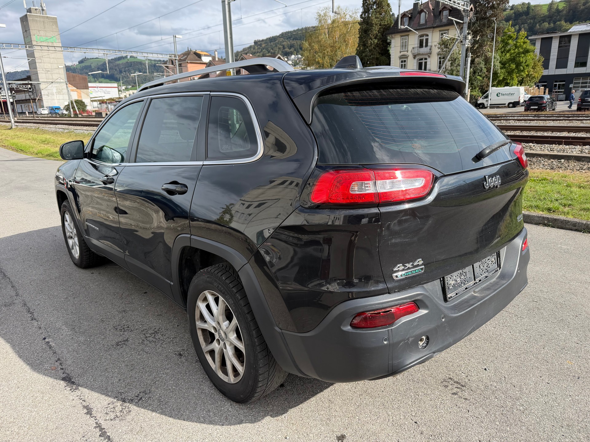 JEEP Cherokee 2.0TD Longitude AWD 9ATX-image-5