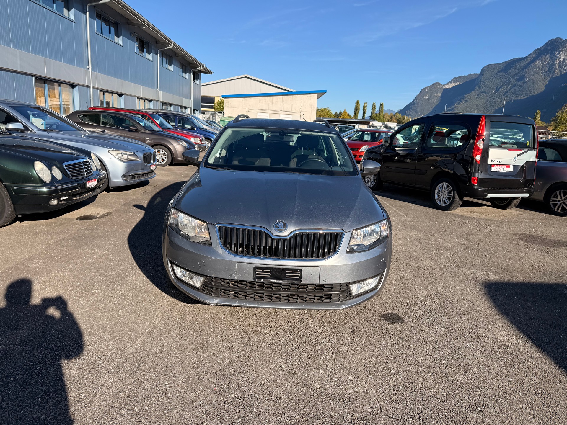 SKODA Octavia Combi 2.0 TDI Fresh 4x4-image-1