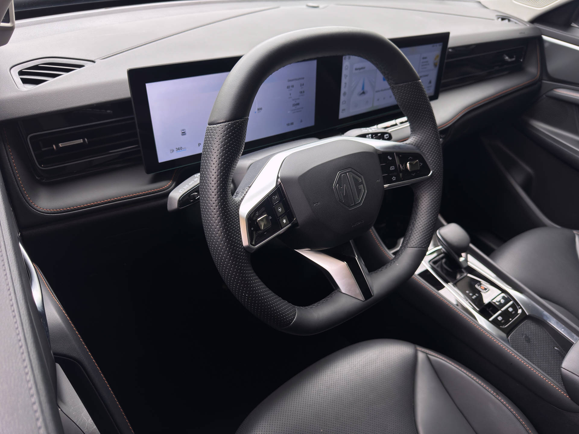 MG HS 1.5 Vti-Tech Luxury-image-7