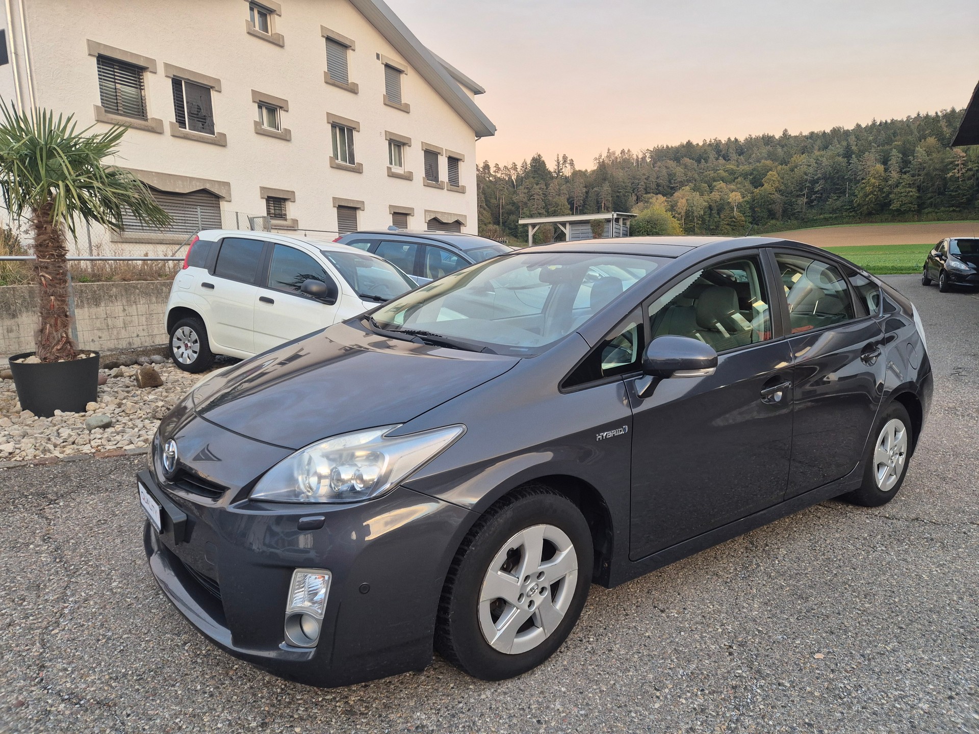 TOYOTA Prius 1.8 16V HSD Sol Premium-image-0