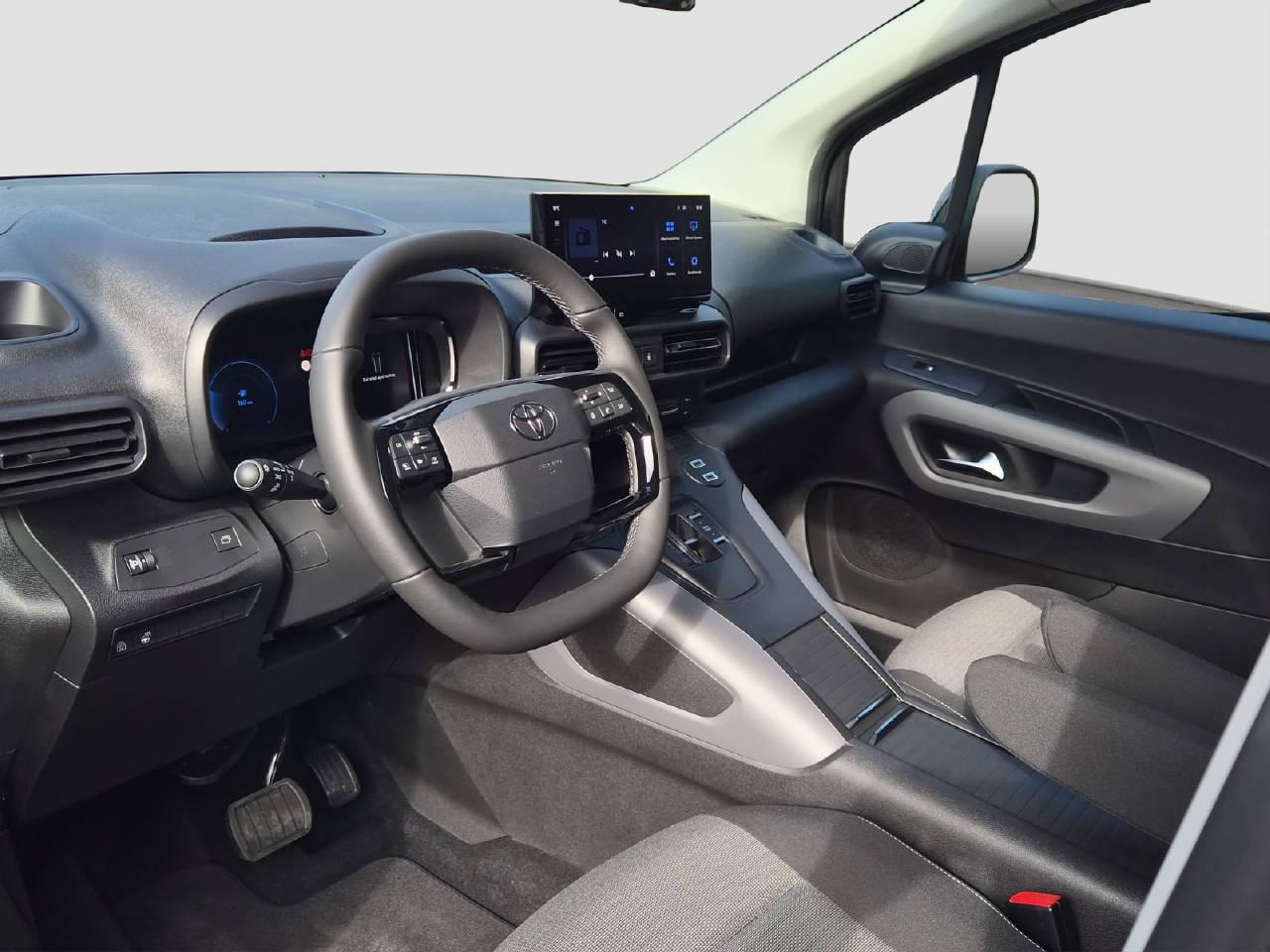 TOYOTA Proace City Verso L2 1.5 HDi 130 Style-image-11