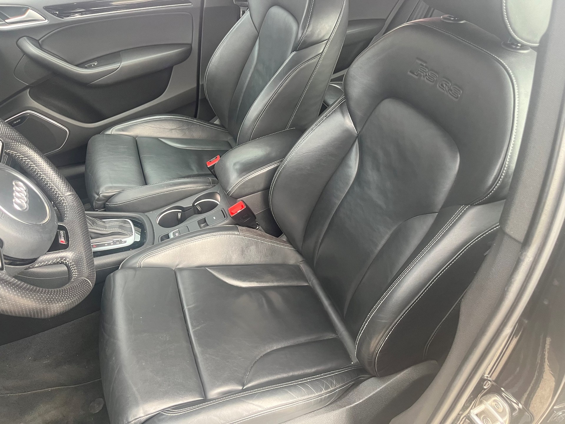 AUDI RS Q3 2.5 TFSI quattro S-tronic-image-6