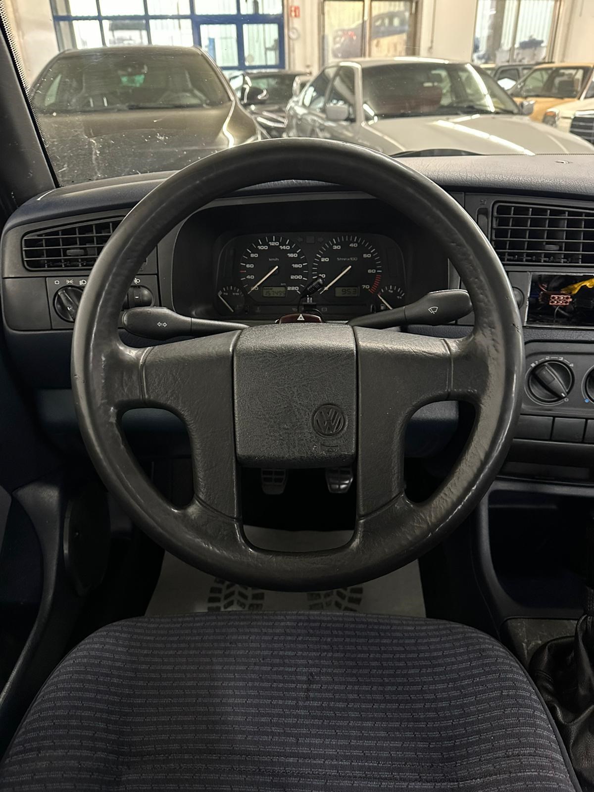 VW Golf 1800 Super G (CL)-image-16
