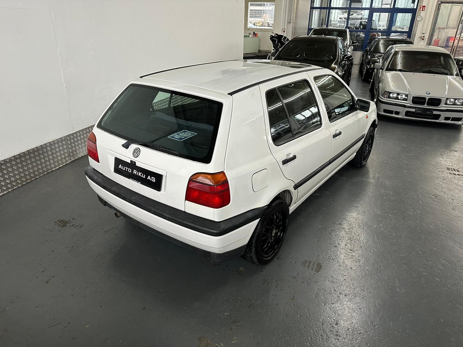 VW Golf 1800 Super G (CL)-image-7