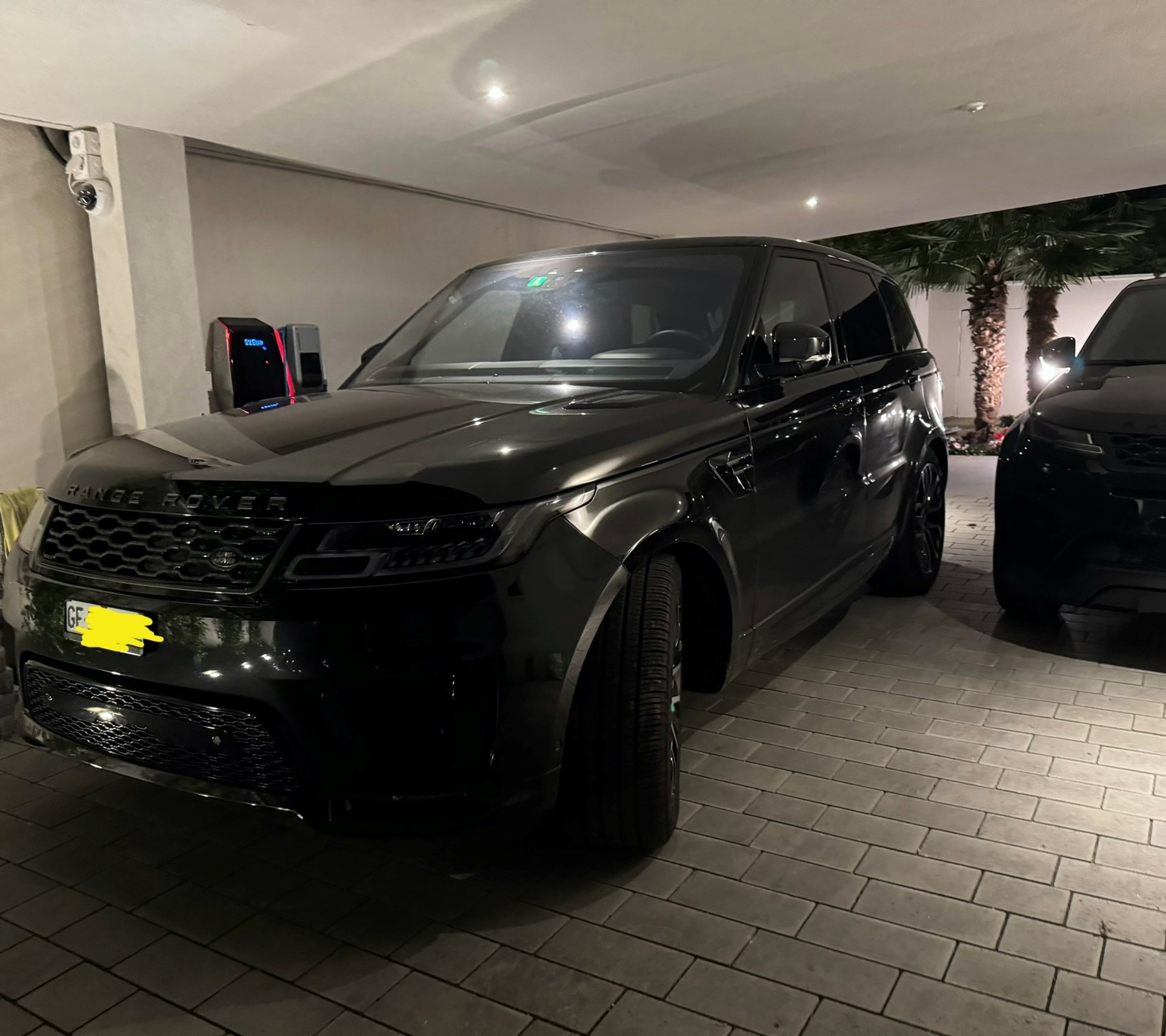 LAND ROVER Range Rover Sport P400e 2.0 I4 PHEV HSE Dynamic Aut.-image-5