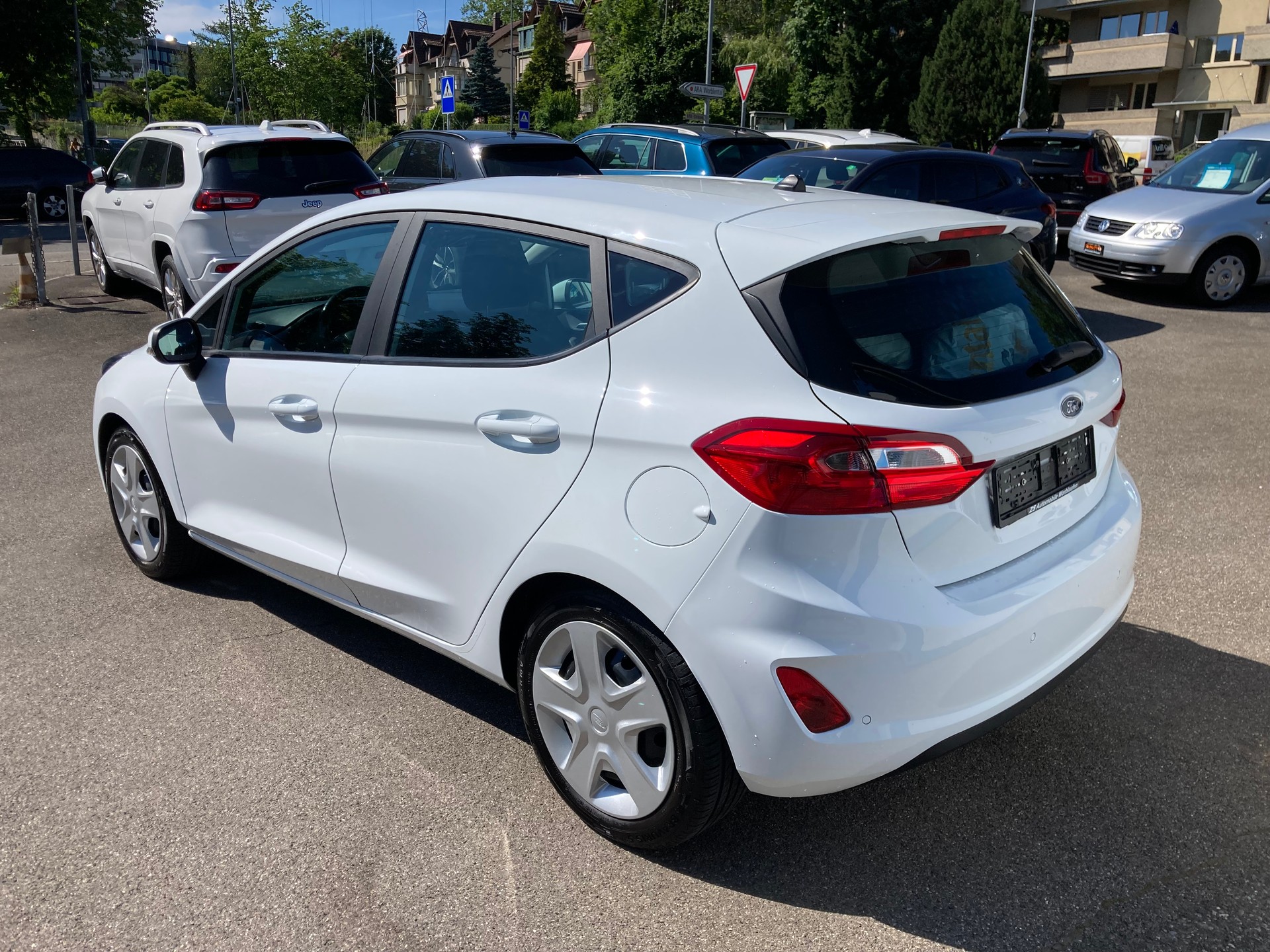 FORD Fiesta 1.0 SCTi Trend Automat-image-2