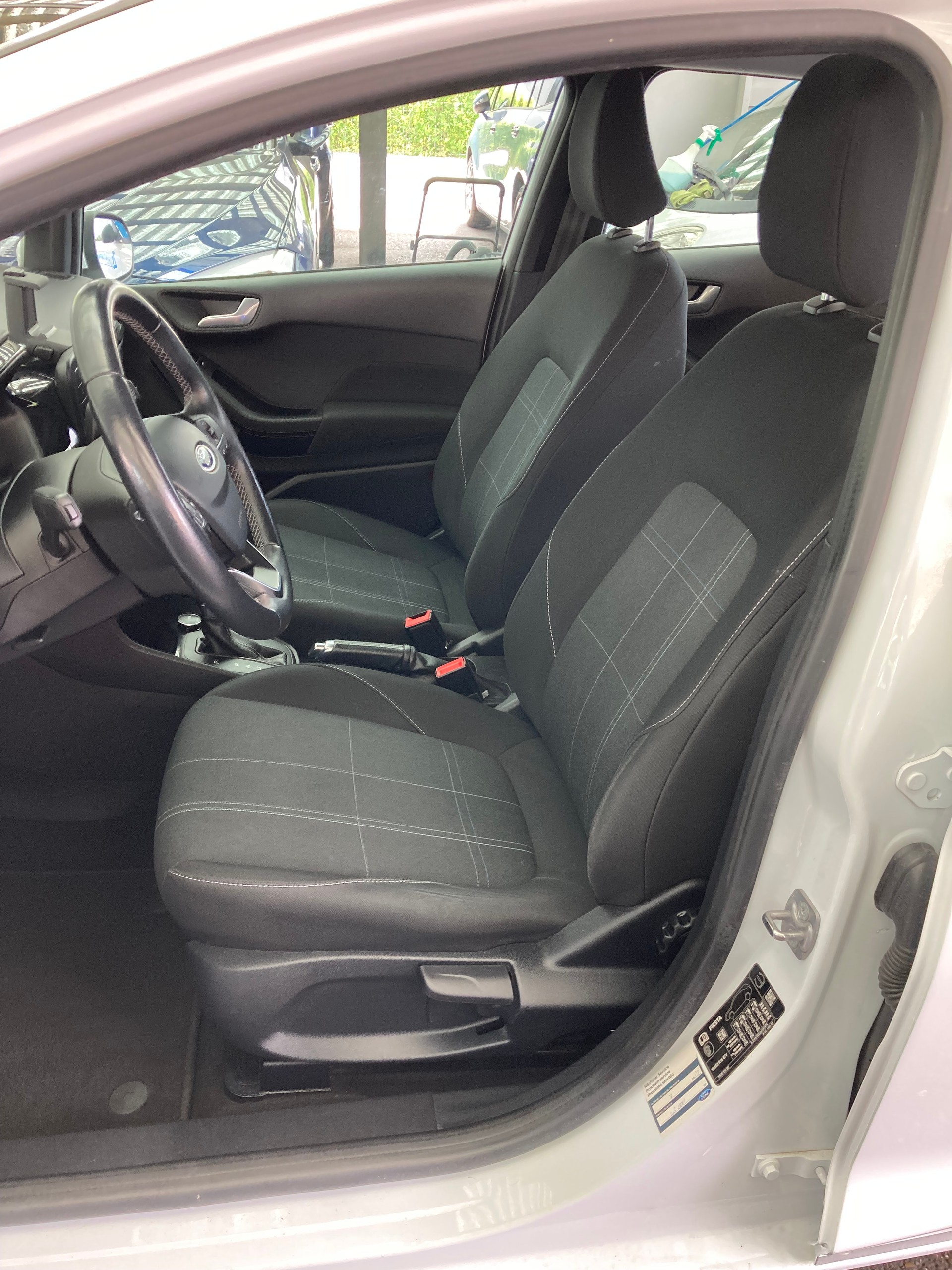 FORD Fiesta 1.0 SCTi Trend Automat-image-7