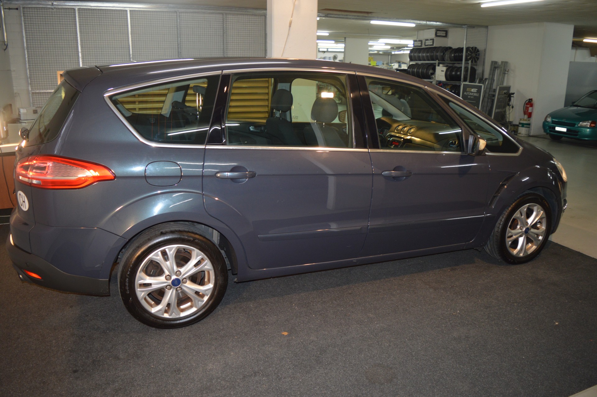 FORD S-Max 2.0 SCTi Titanium PowerShift-image-4