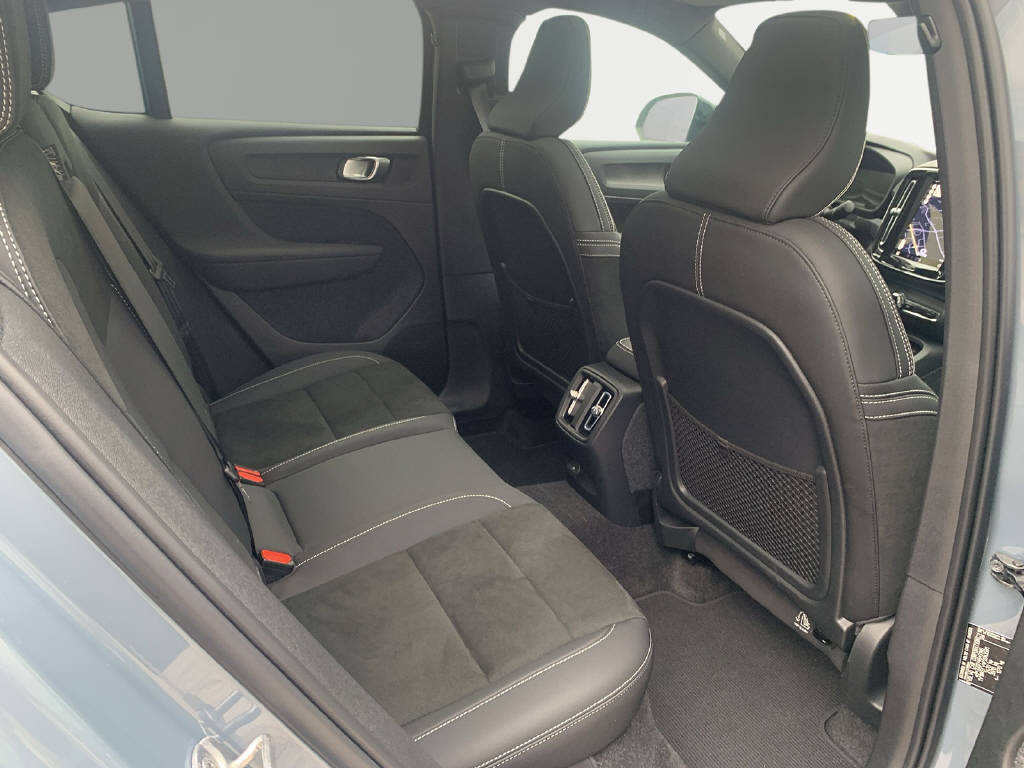 VOLVO C40 P6 Recharge Ultimate-image-11
