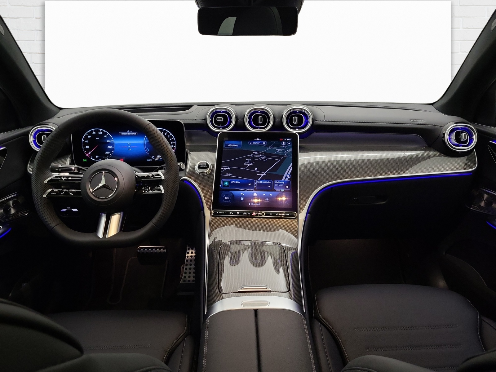MERCEDES-BENZ GLC 400 e AMG Line 4Matic Coupé-image-7