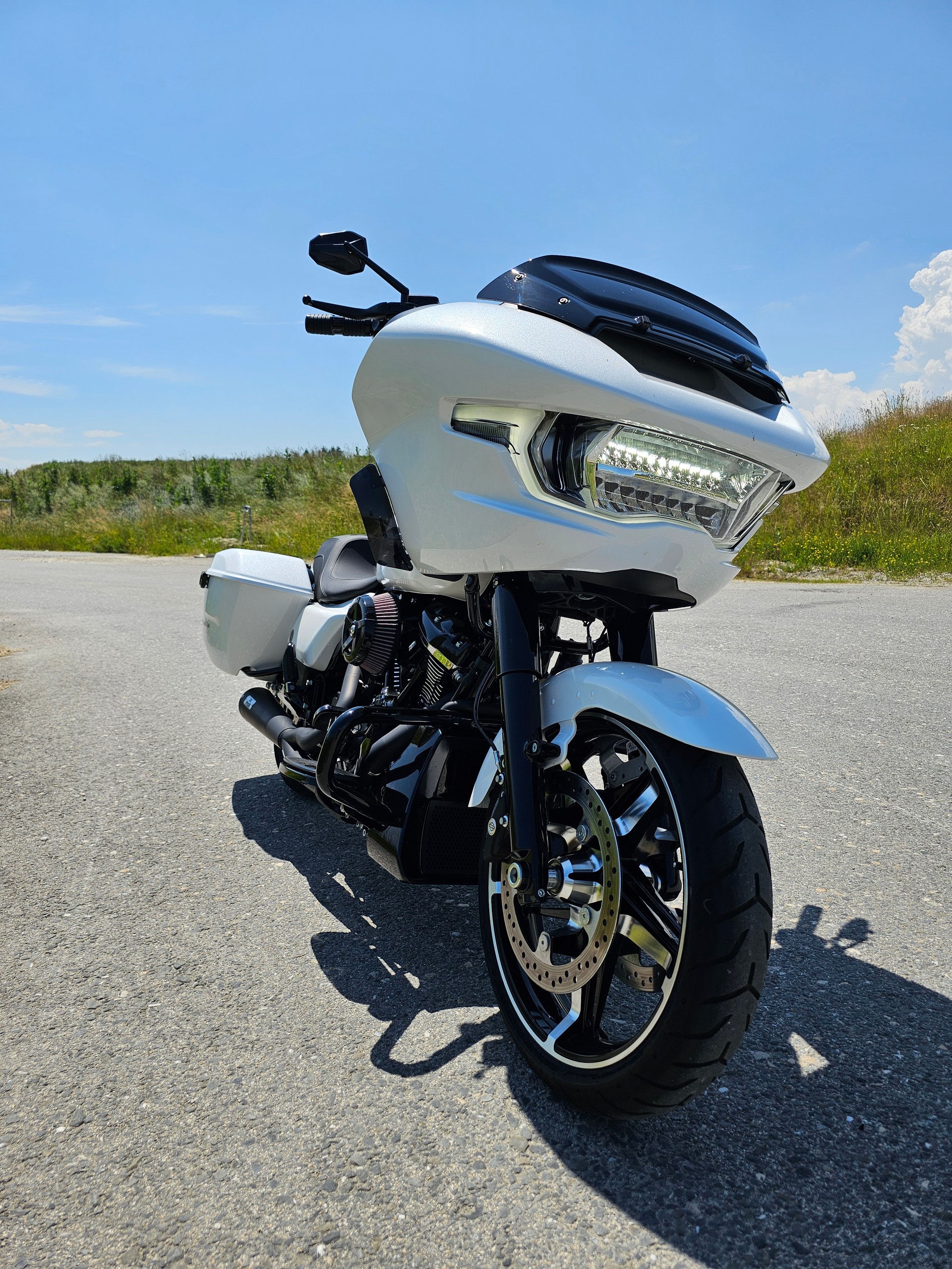 HARLEY-DAVIDSON FLTRX Road Glide Black Finish 117-image-6